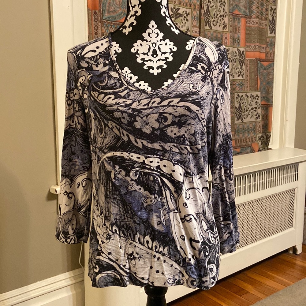 Chico’s Top Size 1
